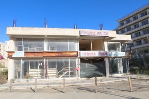 Travelnews.lv apmeklē slēgto un pamesto Famagustas pilsētas daļu Varošu Ziemeļkiprā 37