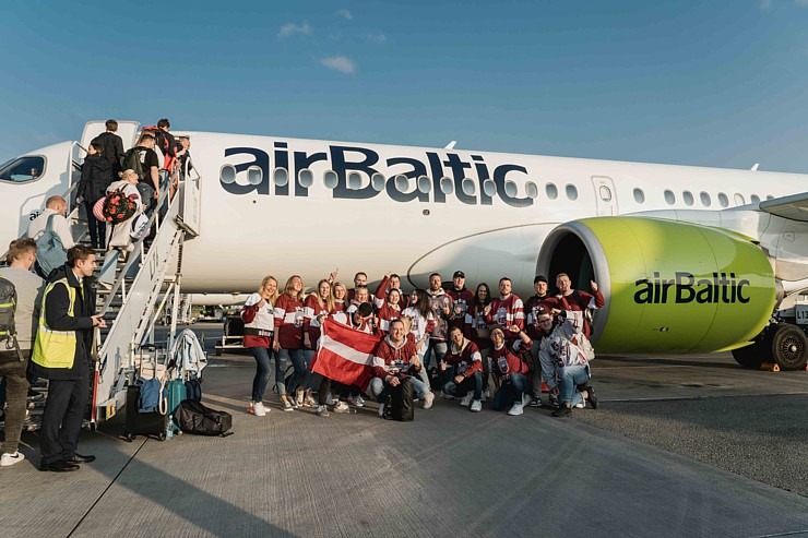 «airBaltic» sadarbībā ar Latvijas Hokeja federāciju organizē fanu lidojumus uz Tamperi 336874