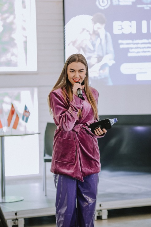 Lūznavas muižā pulcējas Latgales tūrisma profesionāļi uz semināru «Esi i dori». Foto: Dagnija Bernāne 337345