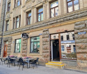 Travelnews.lv iepazīst «Burgeru māja Lielais Kristaps» ēdienkarti uz Matīsa ielas Rīgā 3