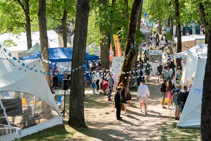 Zīmīgi foto mirkļi no sarunu festivāla LAMPA Cēsīs. Foto: Festivalslampa.lv 337886