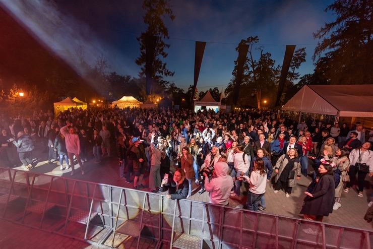 Zīmīgi foto mirkļi no sarunu festivāla LAMPA Cēsīs. Foto: Festivalslampa.lv 337894