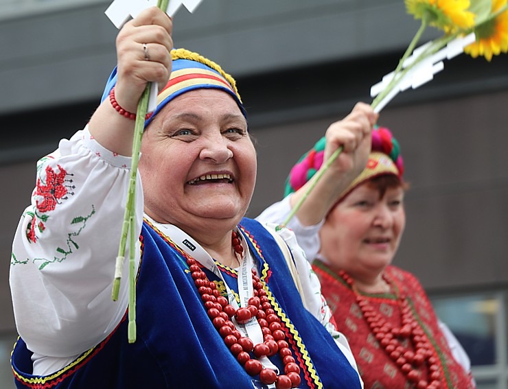 Atpazīsti savējos dziesmu un deju svētku dalībnieku gājienu Rīgā - «Novadu dižošanās» 338930