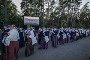 Fotogrāfs Mareks Galinovskis piedāvā īpašus fotomirkļus no koru lielkoncerta «Tīrums. Dziesmas ceļš». #CUPRA #Autobrava #VEFkvartals #UFOGolf #TrueSto 72