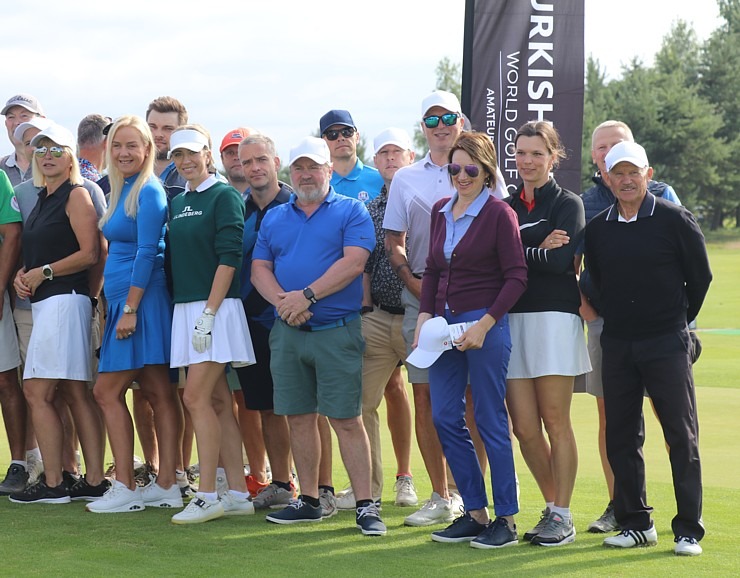Turkish Airlines Pasaules Golfa Kausa turnīrs notiek Rīgas Ozo golfa klubā 340221