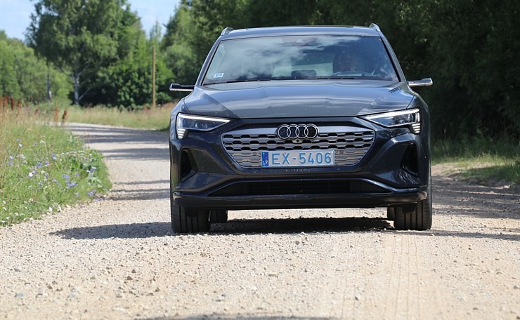 Travelnews.lv ar jauno un elektrisko «Audi Q8 e-tron» apceļo un izbauda Latgali 340314