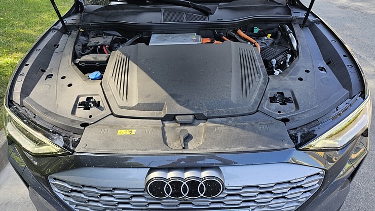 Travelnews.lv ar jauno un elektrisko «Audi Q8 e-tron» apceļo un izbauda Latgali 340324