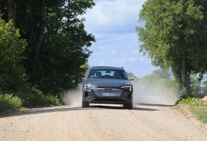 Travelnews.lv ar jauno un elektrisko «Audi Q8 e-tron» apceļo un izbauda Latgali 17