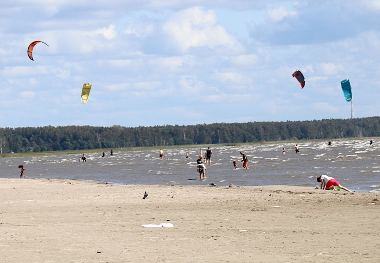 Travelnews.lv sadarbībā ar «Europcar Latvia» apciemo Pērnavas pludmali 340391