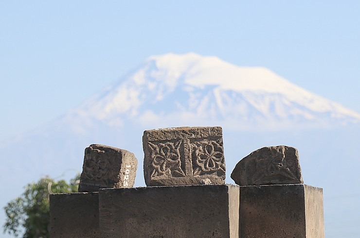 Travelnews.lv iepazīst Zvartnota tempļa drupas Armēnijā, kas ir iekļautas UNESCO sarakstā. Sadarbībā ar airBaltic 340690
