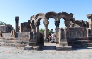 Travelnews.lv iepazīst Zvartnota tempļa drupas Armēnijā, kas ir iekļautas UNESCO sarakstā. Sadarbībā ar airBaltic 11