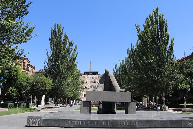 Travelnews.lv iepazīst Erevānas Kaskādi, arhitekta Aleksandra Tamanjana pieminekli un  Kafesjana mākslas centru. Sadarbībā ar airBaltic 340766