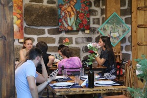Travelnews.lv apmeklē Armēnijas ģimeņu izklaides centru «Machanents Tourism & Art». Sadarbībā ar airBaltic 23