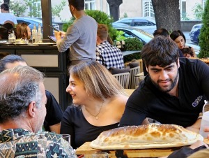 Travelnews.lv izbauda populāra Erevānas restorāna «Ktoor» vakariņas. Sadarbībā ar airBaltic 13