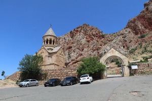 Travelnews.lv apmeklē IX līdz XVI gadsimta klosteru kompleksu Noravank Armēnijā. Sadarbībā ar airBaltic 25