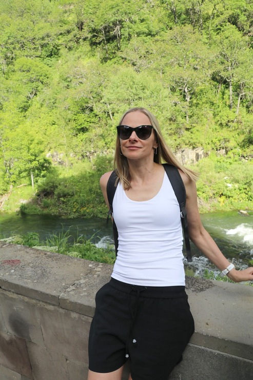 Travelnews.lv apmeklē Armēnijas slavenāko Džermukas ūdenskritumu. Sadarbībā ar airBaltic 341216