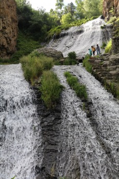 Travelnews.lv apmeklē Armēnijas slavenāko Džermukas ūdenskritumu. Sadarbībā ar airBaltic 4