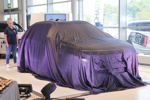 Rīgas autosalonā «Autohalle» tiek prezentēts jaunais «Hyundai Kona Electric» 1