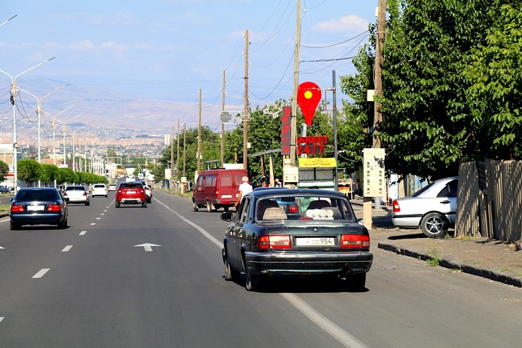 Travelnews.lv caur ekskursiju autobusa logu iepazīst Armēnijas galvaspilsētu Erevānu. Sadarbībā ar airBaltic 341559