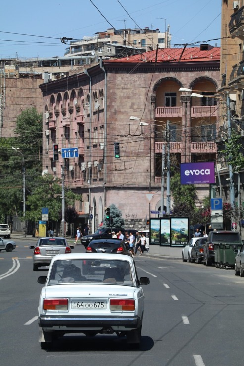 Travelnews.lv ekskursiju autobusā iepazīst Armēnijas galvaspilsētu Erevānu. Sadarbībā ar airBaltic 341667
