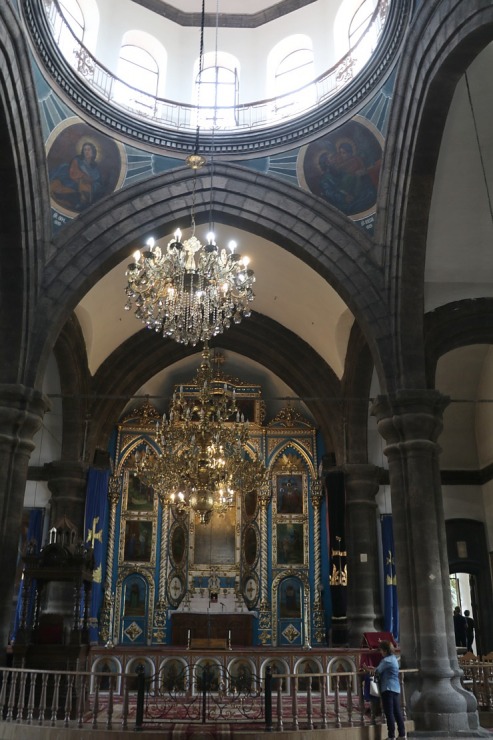 Travelnews.lv apmeklē Gjumri katedrāli «Yot Verk» jeb Jaunavas Marijas Septiņu sāpju katedrāli Armenijā. Sadarbībā ar airBaltic 342602