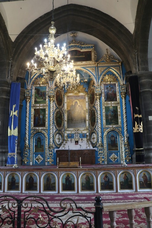 Travelnews.lv apmeklē Gjumri katedrāli «Yot Verk» jeb Jaunavas Marijas Septiņu sāpju katedrāli Armenijā. Sadarbībā ar airBaltic 342603