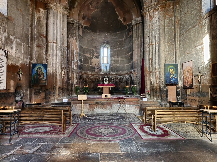 Travelnews.lv iepazīst Armēnijas Marmašena klosteri Ahurjanas ielejā un izbrauc ar kanoe laivām. Sadarbībā ar airBaltic 342773