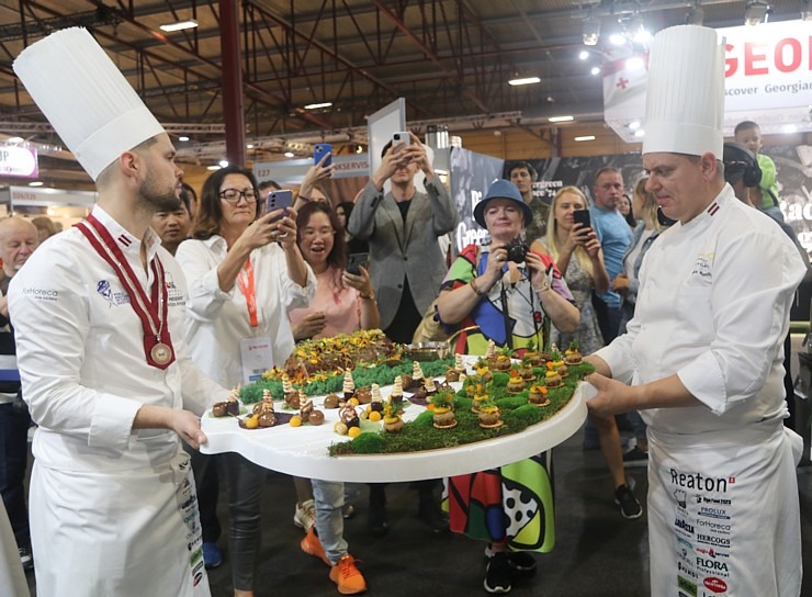 Latvijas talantīgākie šefpavāri sacenšas par tiesībām doties uz «Bocuse dOr» sacensībām 343297