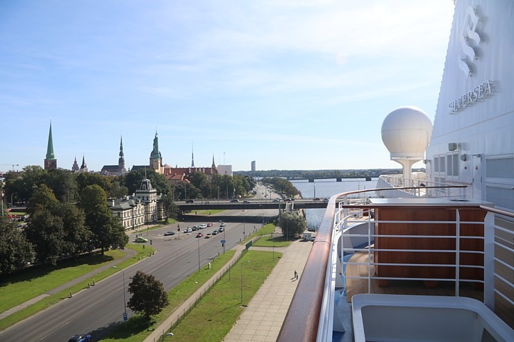 Rīgas ostā pirmo reizi ienāk kruīzu kompānijas «Silversea Cruises» luksus klases kuģis «Silver Dawn» 343371