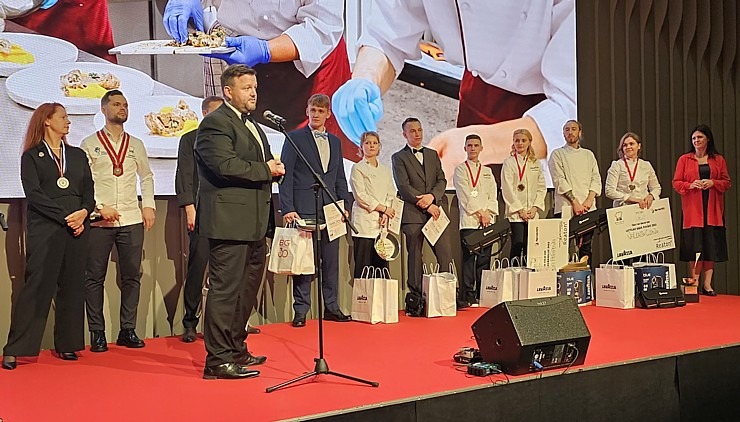 «Pavāru klubs» rīko svinīgu labāko pavāru apbalvošanas ceremoniju konferenču centrā «ATTA Centre» 343418