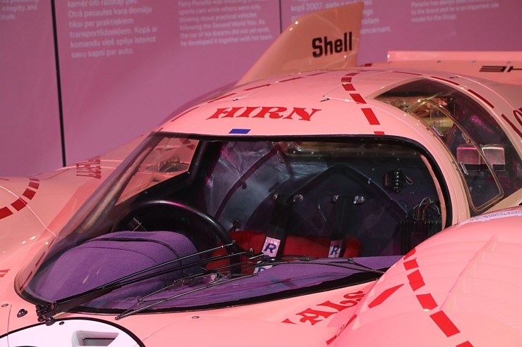 «Porsche Latvija» un Rīgas Motormuzejs ielūdz apmeklēt latvieša radītus Porsche sporta auto 343629