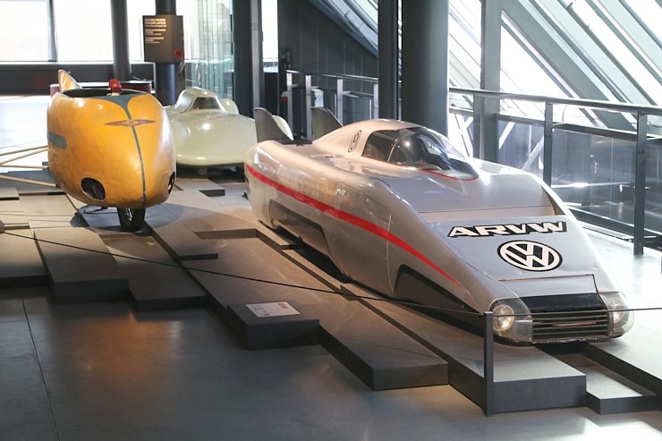 Rīgas Motormuzejs ir viens no labākajiem auto muzejiem Eiropā - moderns un ar interesantiem eksponātiem 343888