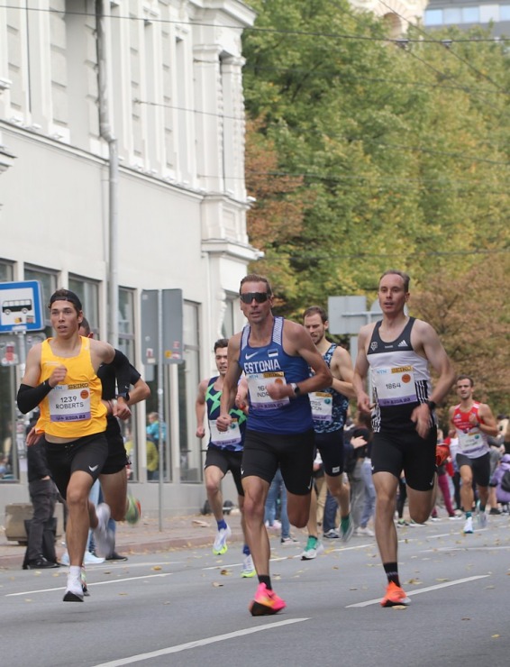 Pasaules skriešanas čempionāts 2023 Rīgā pulcē pasaules labākos ielu skrējējus labos laika apstākļos 343926