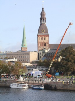 Pasaules skriešanas čempionāts 2023 Rīgā pulcē pasaules labākos ielu skrējējus labos laika apstākļos 10