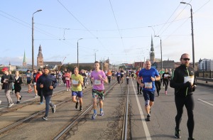Pasaules skriešanas čempionāts 2023 Rīgā pulcē pasaules labākos ielu skrējējus labos laika apstākļos 7