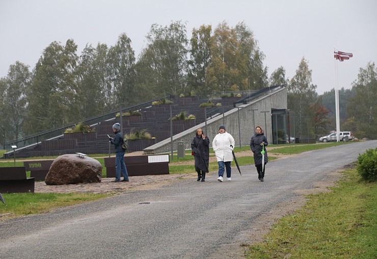 Apmeklējam monumentālās ainavu arhitektūras ansambli «Likteņdārzs» sadarbībā ar LIAA un ALTA 345048