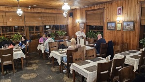Travelnews.lv apmeklē un izgaršo armēņu virtuves restorānu «Erebuni» Rīgā 5