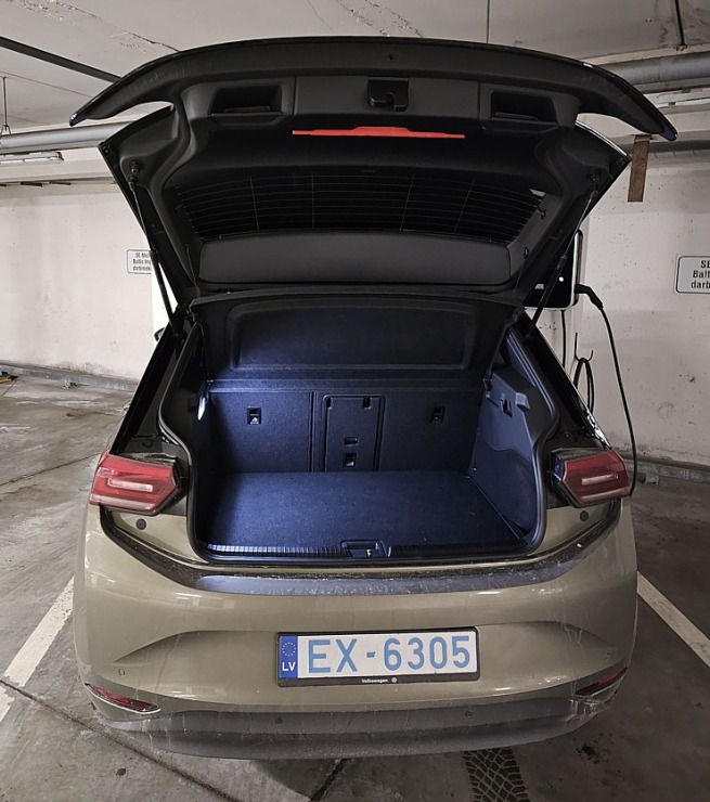 Travelnews.lv ar jauno un elektrisko «VW ID.3» apceļo Kurzemi un Rīgu 345399