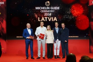 Slavenais gardēžu ceļvedis «Michelin Guide» svinīgā ceremonijā nosaka labākos Latvijas restorānus. Foto: Rojs Maizītis 69