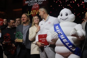 Slavenais gardēžu ceļvedis «Michelin Guide» svinīgā ceremonijā nosaka labākos Latvijas restorānus. Foto: Rojs Maizītis 75