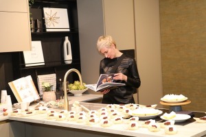Travelnewslv piedalās pavārgrāmatas «BALTIC CHEFS 2» un ARENS salona jaunās ekspozīcijas prezentāciju 45