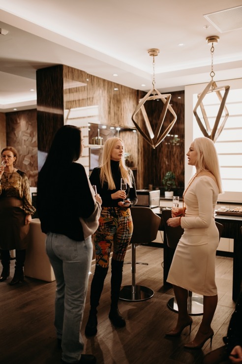 Vecrīgas «Grand Hotel Kempinski Riga» atklāj ekskluzīvo Dzintara terapijas SPA rituālu. Foto: Kempinski.com 349946