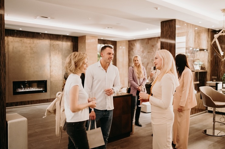 Vecrīgas «Grand Hotel Kempinski Riga» atklāj ekskluzīvo Dzintara terapijas SPA rituālu. Foto: Kempinski.com 349982