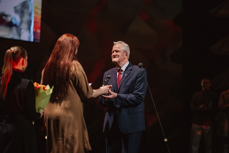 Skati latgaliešu kultūras gada balvas «Boņuks 2023» pasniegšanu. Foto: Dagnija Bernāne / Latgales vēstniecība GORS 350507