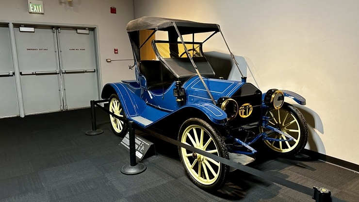 Iepazīstam ASV Nacionālais automobiļu muzeja eksponātus no Viljama F. Hara kolekcijas Nevadas štatā. Foto: Jānis Putniņš 350943
