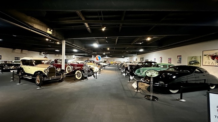 Iepazīstam ASV Nacionālais automobiļu muzeja eksponātus no Viljama F. Hara kolekcijas Nevadas štatā. Foto: Jānis Putniņš 350966