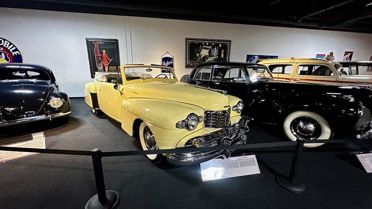 Iepazīstam ASV Nacionālais automobiļu muzeja eksponātus no Viljama F. Hara kolekcijas Nevadas štatā. Foto: Jānis Putniņš 350969