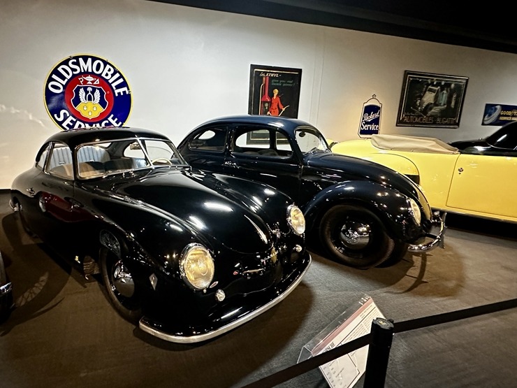 Iepazīstam ASV Nacionālais automobiļu muzeja eksponātus no Viljama F. Hara kolekcijas Nevadas štatā. Foto: Jānis Putniņš 350971
