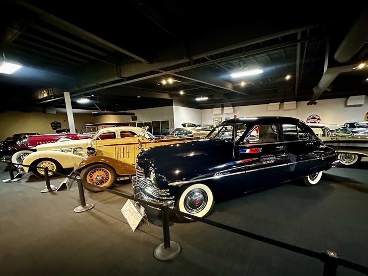 Iepazīstam ASV Nacionālais automobiļu muzeja eksponātus no Viljama F. Hara kolekcijas Nevadas štatā. Foto: Jānis Putniņš 350976