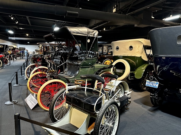 Iepazīstam ASV Nacionālais automobiļu muzeja eksponātus no Viljama F. Hara kolekcijas Nevadas štatā. Foto: Jānis Putniņš 350935